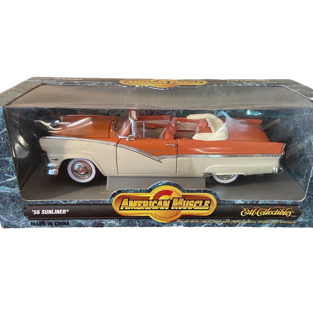American Muscle ‘56 Sunliner Model Car